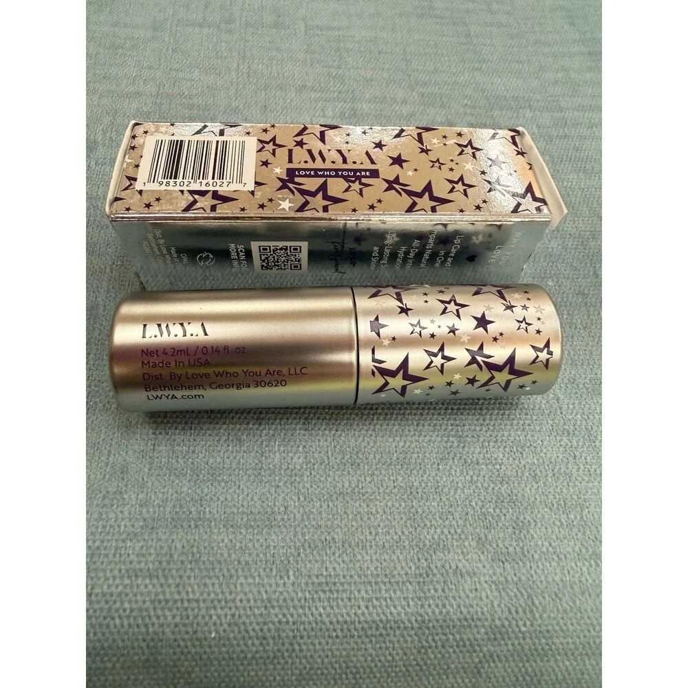 LWYA Skintastic Airbrush Liquid Foundation Medium Full Coverage 1.0 oz NIB